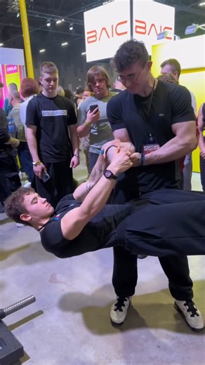 Hot young🔥bodybuilder💢showing Four Arms🏋🔥🏋️with Sam💥🏋️💥Fitness💪💢💪Hard Workout Motivation 2026