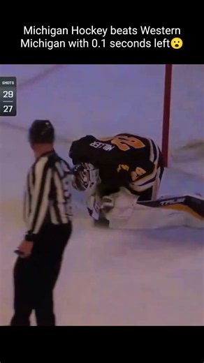 Michigan Hockey scores game-winning goal with 0.1 seconds left vs. Western Michigan #hockey #ncaa