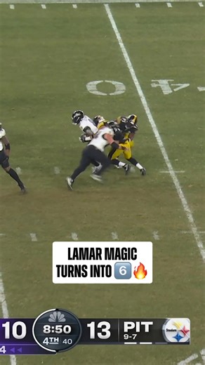 🗣️ HE IS HOUDINI 🪄 #nfl #lamarjackson #baltimoreravens #zayflowers @Baltimore Ravens