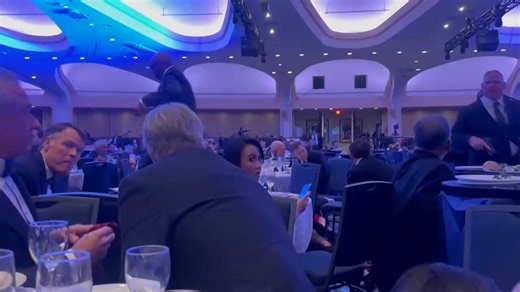 WOW: before and afterAlex Wroblewski/AFP via Getty, Chip Somodevilla/Getty