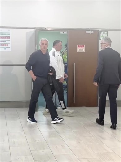 Joe mourinho welcome back to Real Madrid🔥⚡️🤍#madrid #realmadrid #viewsproblem