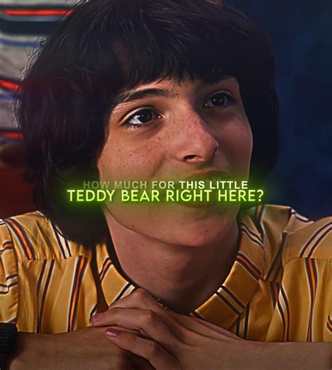 Season 3 was the funniest 😂❤️ | SEM CONTROLE (Slowed) | Stranger Things Edit