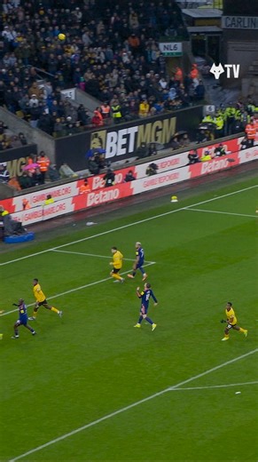 A solid shift from Jackson Tchatchoua 👊 | Wolverhampton Wanderers FC