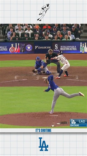 Shohei Ohtani Makes Altuve Look LOST #dodgers #MLB #baseball #sports #NLCS #Postseason