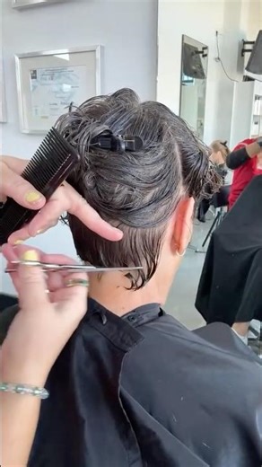 BOB HAIRCUT STEP BY STEP! ✂️🔥🔥🔥 #bobhaircut #haircut #hairstyle #hair