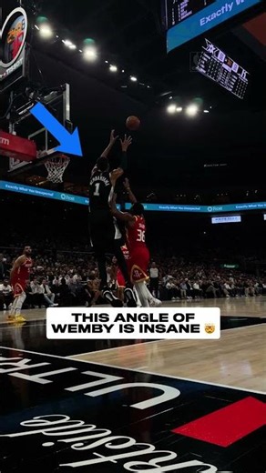 Did Wemby hit his head on the backboard?! 😮‍💨