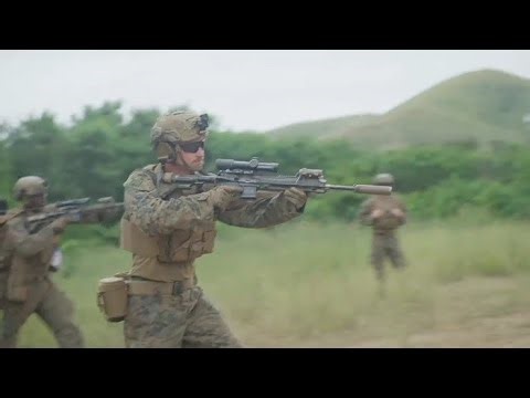 US Marine Combat Engineers Conduct Demolition Exercises in the Caribbean
