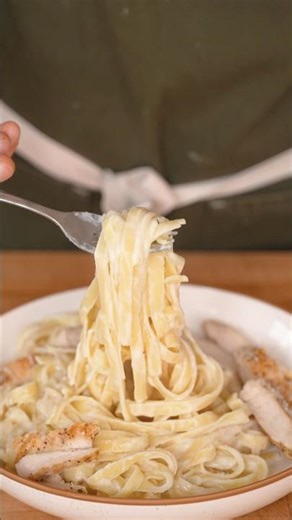 50g Protein Alfredo Pasta (400 Calories)