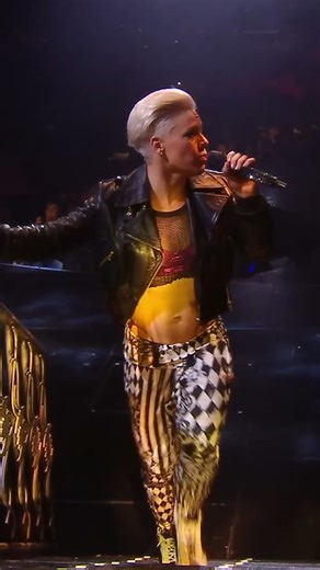 25 years later and we still know every word 😮‍💨 -Team P!NK | P!nk