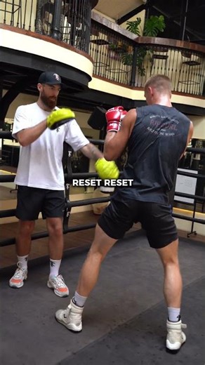 Learn To Throw This Combo Without Falling Off Balance 🥊