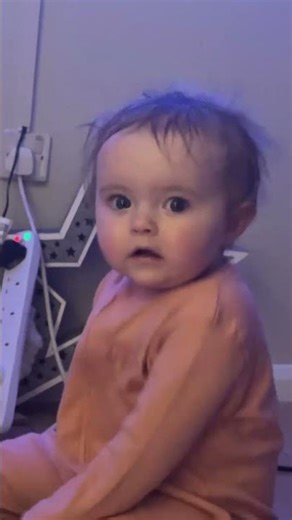 Adorable family moment on vibration plate in Belfast, UK