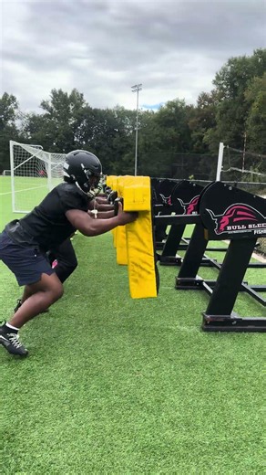 EVERY DAY LINEBACKER DRILLS (SHOCK & FILL) #subscribe #highschoolfootball #shorts #youthfootball