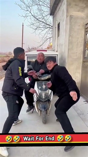 clap prank😂😂 #foryou #shots #comedyshorts #funnyvideo