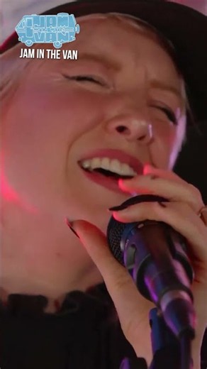 New Constellations brings their dream pop to Jam in the Van! 🚙🎶