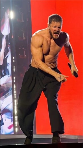 🔥 “Believer!” Live Chengdu 2026 | Imagine Dragons | Dan Reynolds CONTROLS the Crowd