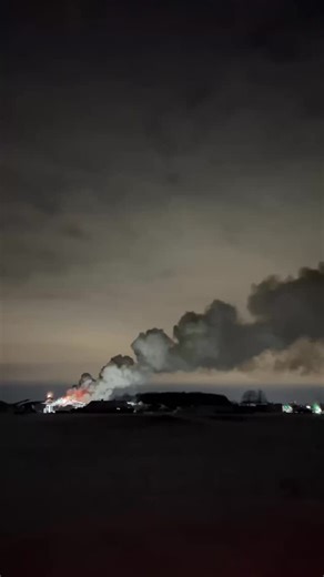 HAPPENING NOW: Fire crews battling a blaze at a landscaping business along Ohio 25 just south of Perrysburg. | 13abc