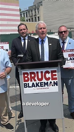 Bruce Blakeman slams Hochul’s gas stove ban as ‘green energy scam’ #shorts