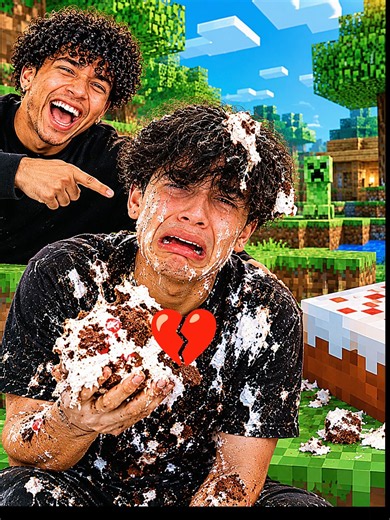 NICO vs CASH… It’s OVER 😭🔥 #minecraft #shorts