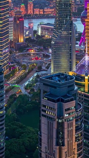 8K Ultra HD Shanghai Skyline – The Most Beautiful City on Earth?