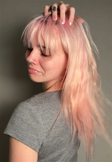 Dyeing My Hair and Considering a Cut!