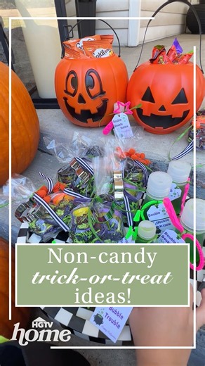 Non-Candy Trick-or-Treat Ideas that Kids will Actually Like! #halloween