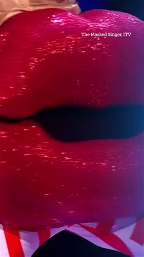 Masked Singer Xmas special winner revealed as TV legend unmasked | The Scottish Sun