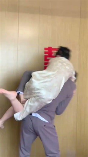 Wedding day turned into a playful battle 😂💥 Bride vs Groom#wedding #love #shorts