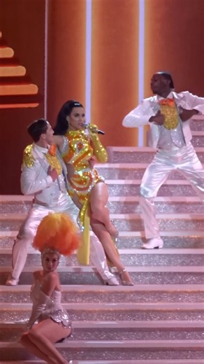 katy perry performing roar #prism #vegasshows