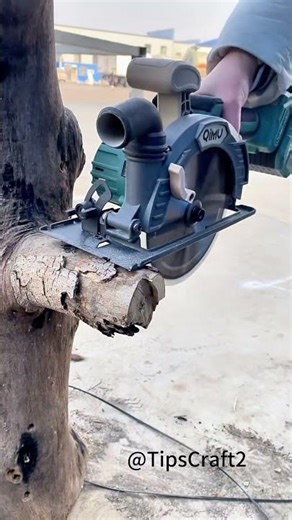 ⚡ The moment wood chips fly! Cutting at home is so much easier with this!