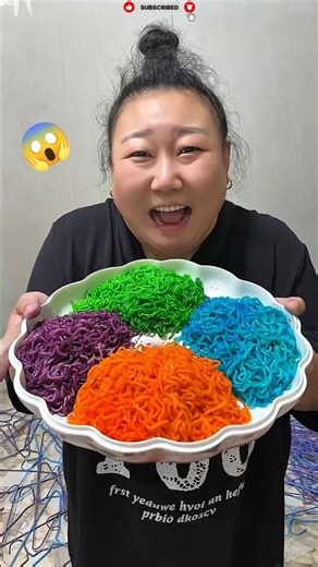 चंपा आंटी का रंग-बिरंगे नूडल्स 🍜😳 #shorts #youtubeshorts #shortvideo #icecream #noodles