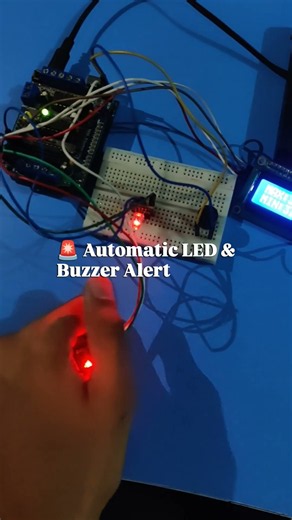I Built a Smart Room Monitor Using Arduino! 🌡️🤖 #shorts #arduino #diy #electronics