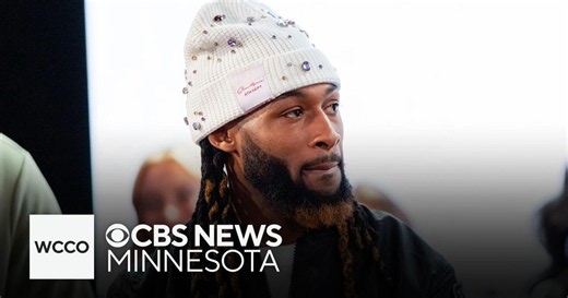 For Vikings' Aaron Jones, helping military kids start school right is personal