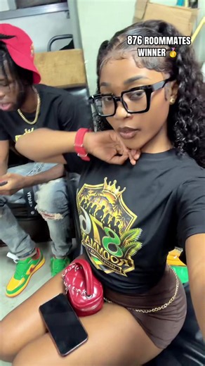 Pretty lil thang🫦#emmy #qingemmy | 876 roommates