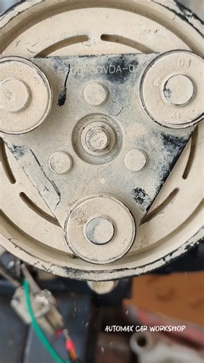 Automax Car Workshop on Instagram: "Why Car AC Turns ON & OFF? Magnetic Clutch Explained 🔧😊"