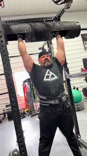 Training some strongman again 💪👀 #strongman #gymtok #fitness #gym #bodybuilding