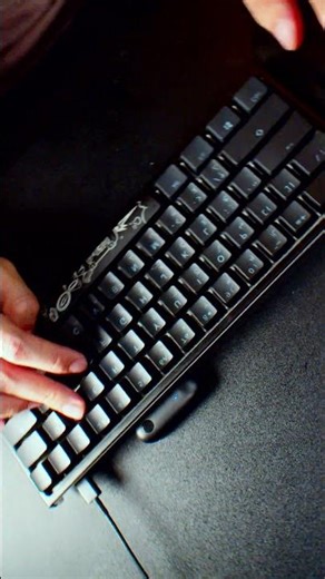 Dirty dusty nerd keyboard becomes experimental instrument white noise builds like emotional storm lu