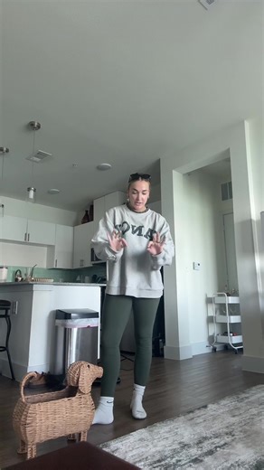 Alix Earle will not deliver the details & I’ll bet money! #alixearle #alix #alixtombrady #tombrady #stbarths @shopfancyyy