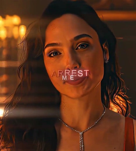 “3 Legends Fight in a Museum 😳💥 | Red Notice Iconic Scene | Viral Shorts”