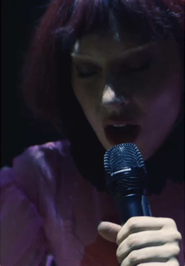 Hope your 2026 starts with a 🙂! | applause lady gaga