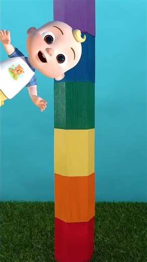 Make a YUMMY fruit Christmas tree! 🍋‍🟩 Celebrate The Healthy Holiday With CoComelon #fun #shorts