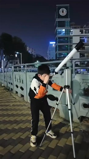 What Did He See on the Moon Through a Microscope? 😱🌕🔬 #Shorts