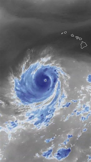 Hurricane Lowell’s journey to Hawaii