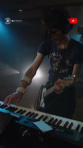 “Fake Plastic Trees” Like You’ve Never Heard | Radiohead 2 Meter Sessions