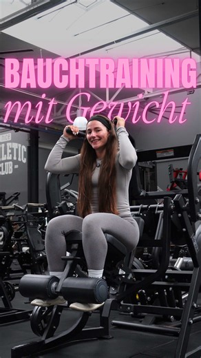 Zu klein für alle Bauchmaschinen? 😭💖 kenn ich, aber hey, kein Problem - ich zeige dir Alternativen mit Gewicht, die du in jedem Gym ausführen kannst! 🙂‍↕️🫶🏻 #bauchtraining #abs #absworkout #bauchmuskeltraining #gymtips