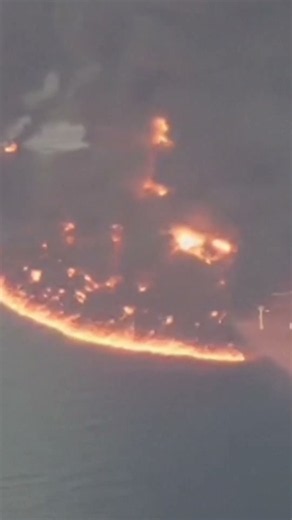 Iran sets supertanker ablaze after US takes out ship breaking blockade #shorts