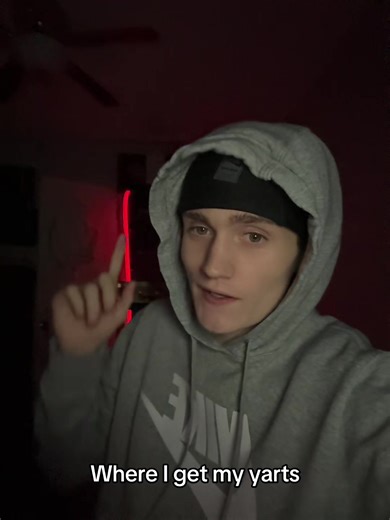 PACKBABY (@packnzo2)’s video of Yarn Shopping