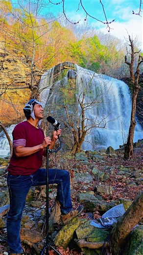 How to setup Rodecaster pro 2 for singing?