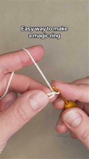 Easy way to make a magic ring 🧶✨
