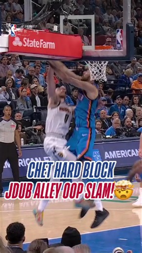 Chet Holmgren blocks it, Jalen Williams alley oops to the rim! 🔥💪 Ikuti semua keseruannya di NBA League Pass! 🏀 #NBAHighlights #AmericanExpressNBATipOff2026 #AmericanExpressTipOff2026 #NBALeaguePass