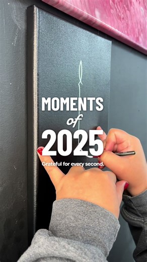 2025 in 23 seconds! Thankful for everyone who has supported me on my artistic journey! #pinstriping #lettering #grateful #art